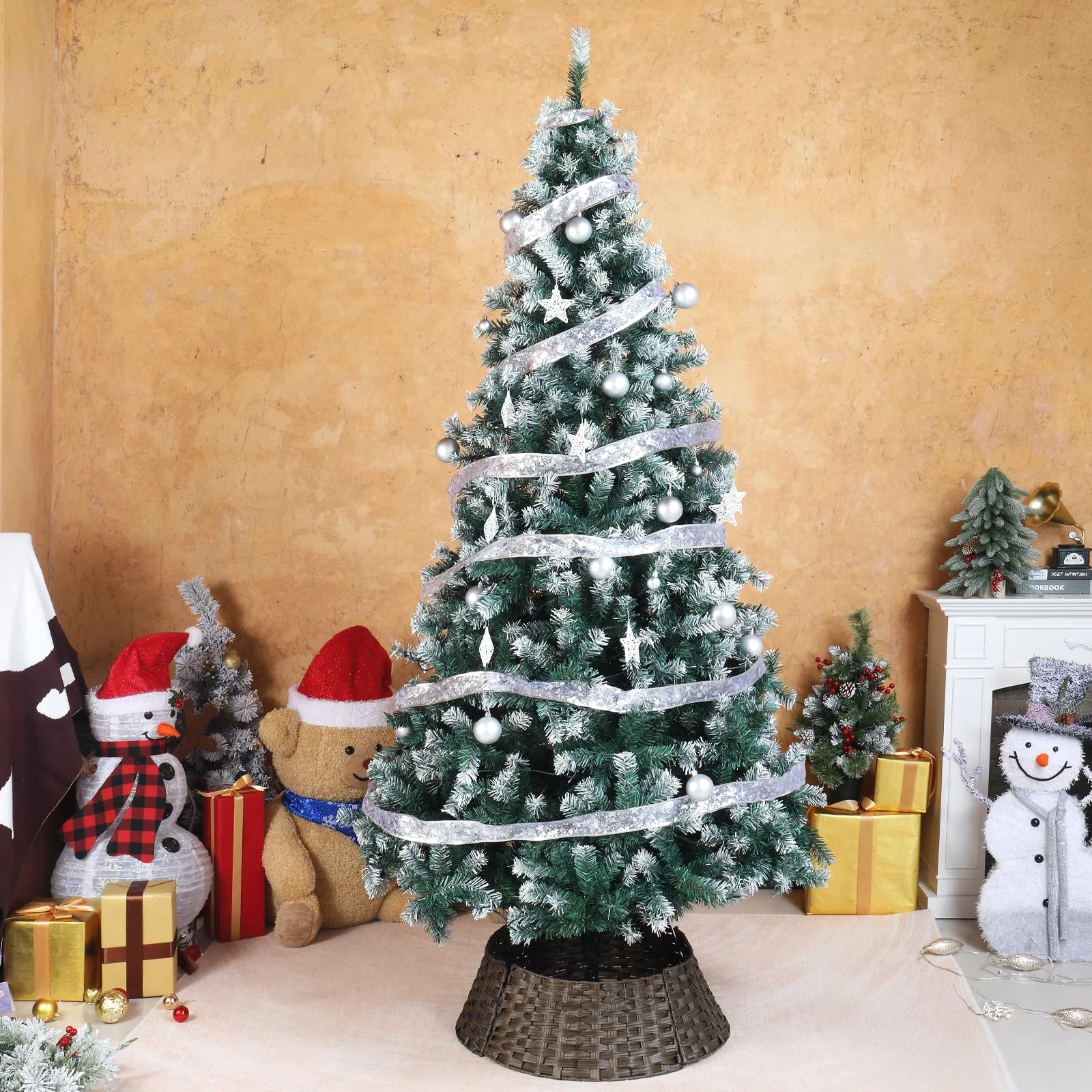 Karl Home Snow-Tipped Christmas Tree, 7.5 Feet in a room